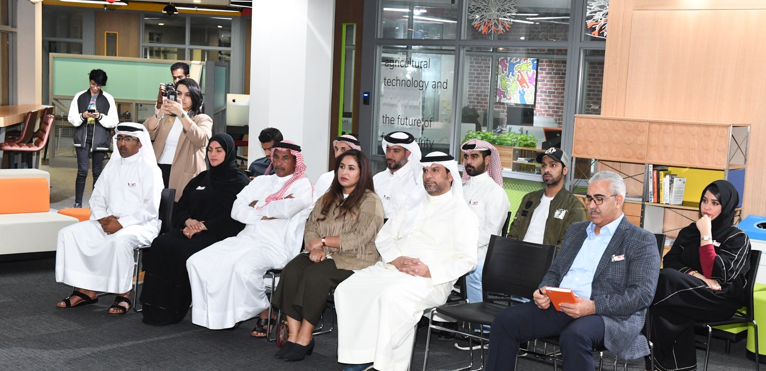 SCE and Bahrain volunteer diving team inaugurate the national campaign